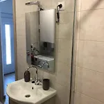 Varosi Menedek 아파트 베스프렘
