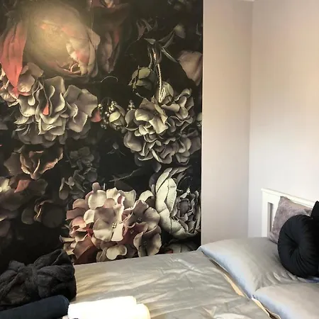 דירה Varosi Menedek