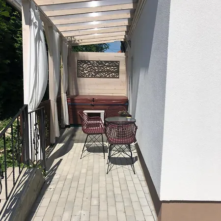 Városi Menedék Apartamento