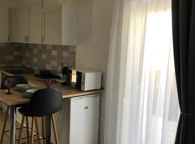 Varosi Menedek Apartmán *